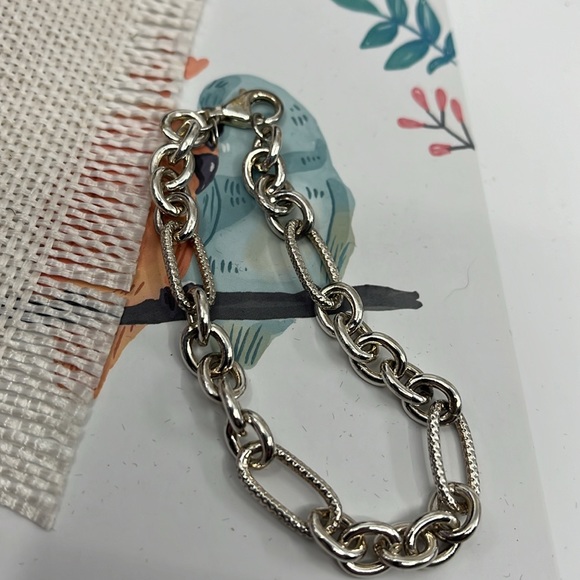 Sterling Silver Figaro Textured Ribbed Cable Chain Link Bracelet - Picture 10 of 11